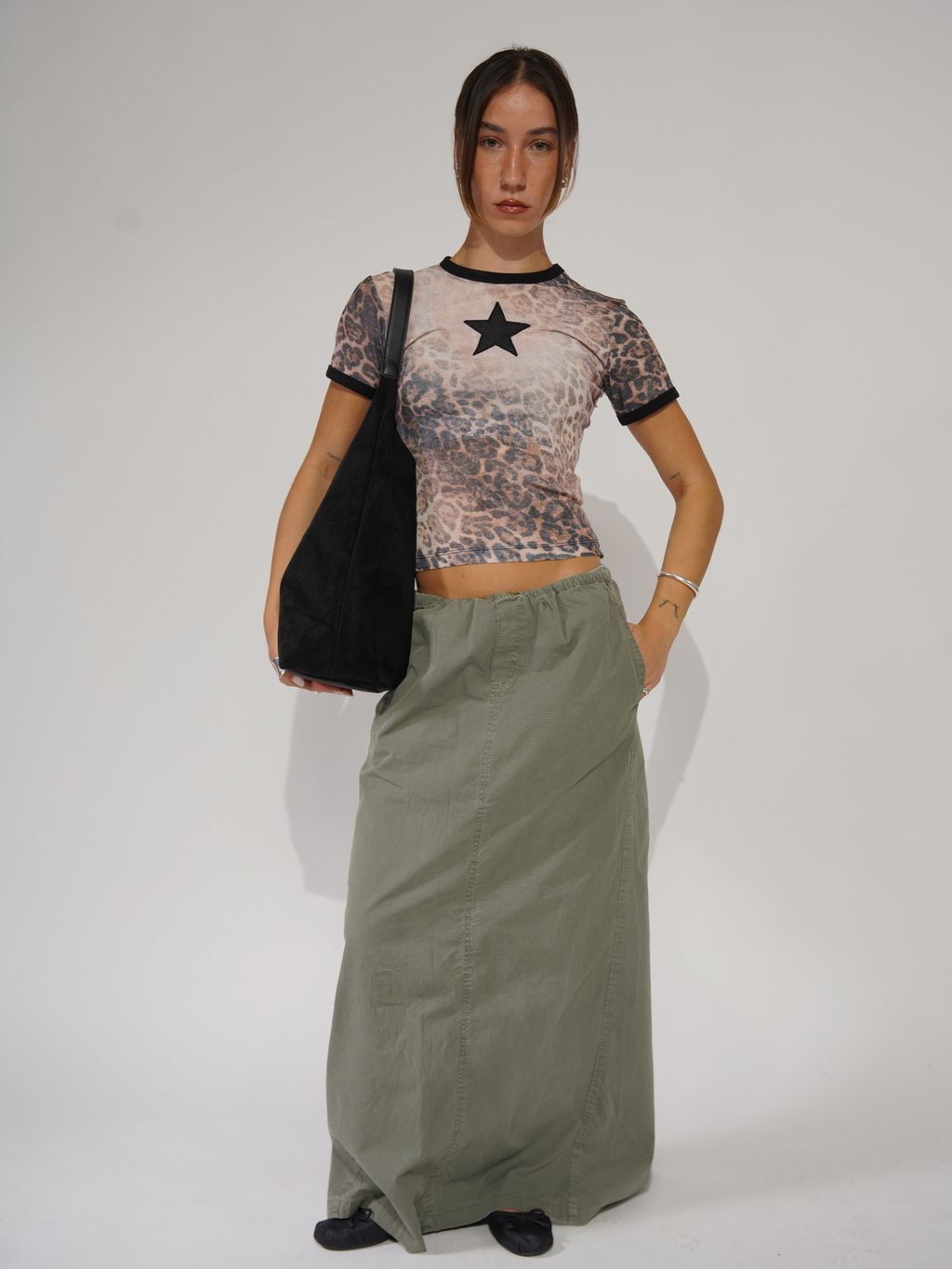 Timeless Leather Tote for Everyday Essentials