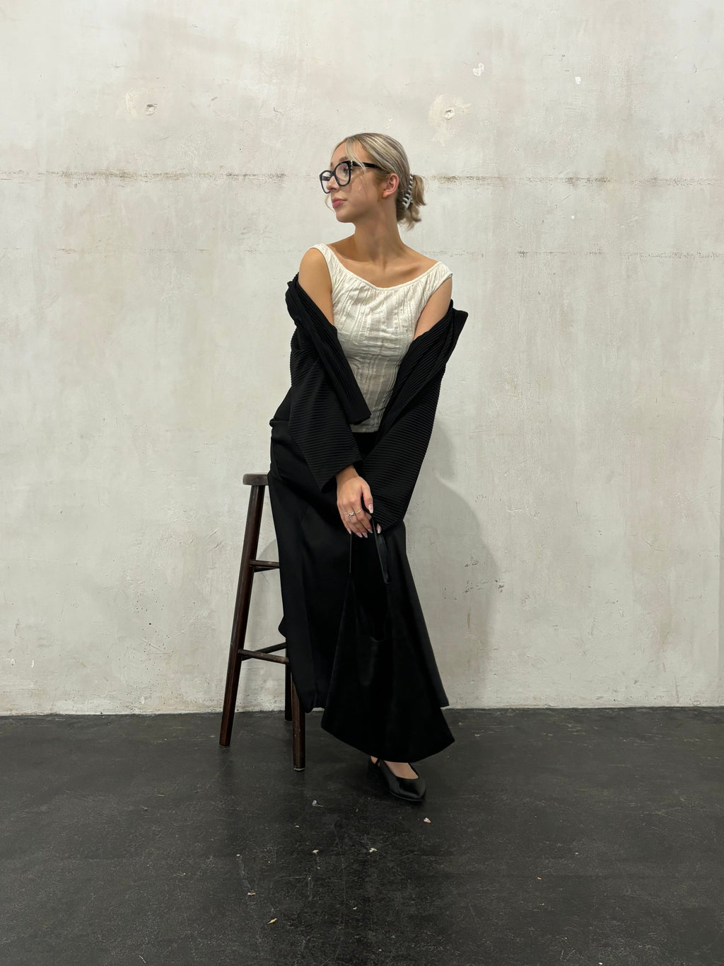 Timeless Leather Tote for Everyday Essentials