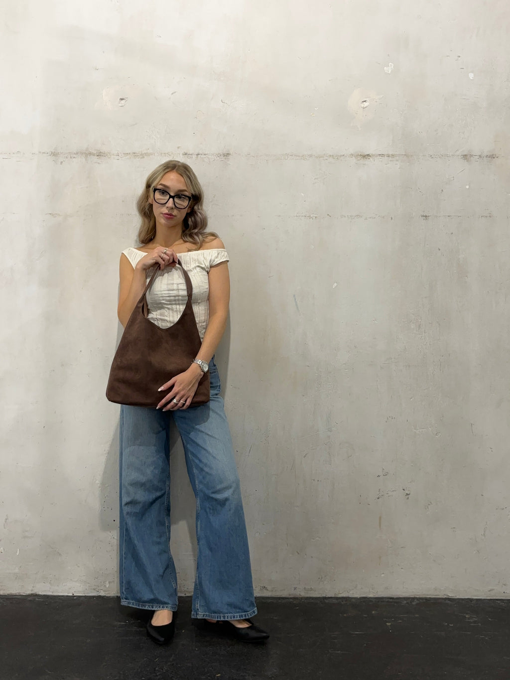 Timeless Leather Tote for Everyday Essentials