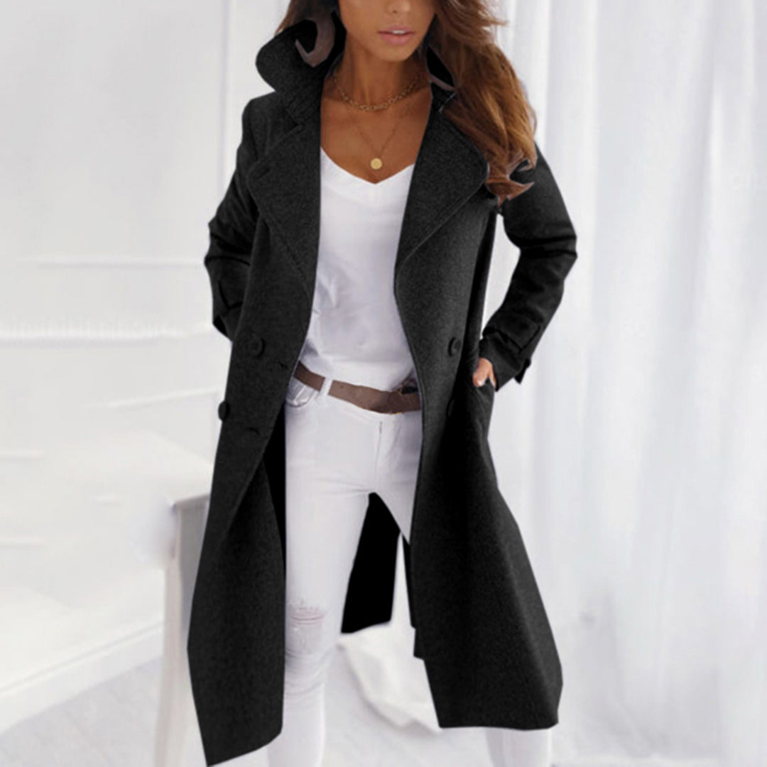 Chic Wool Coat Featuring Stylish Folded Collar