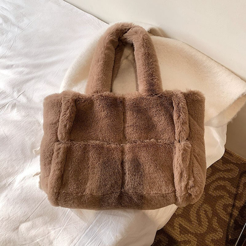 Dante Plush Handbag: Essential Stylish Winter Accessory for Women