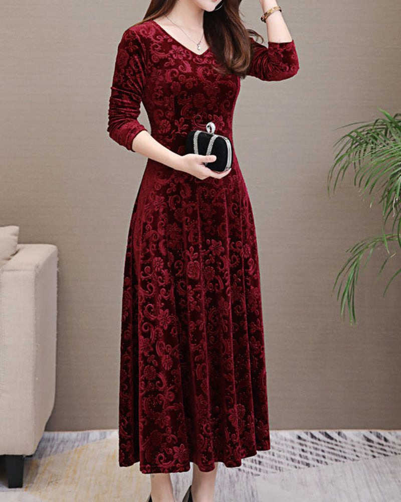 Chic Velvet Evening Gown